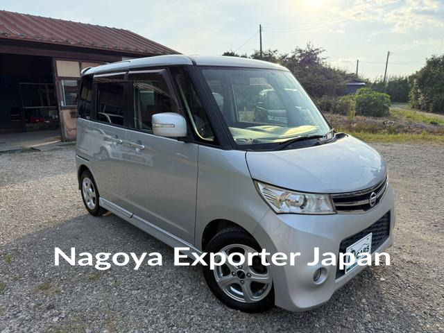 NISSAN ROOX