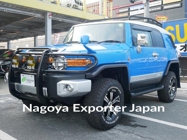 TOYOTA FJ CRUISER