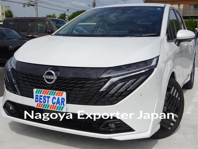 NISSAN AURA