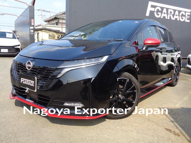 NISSAN AURA
