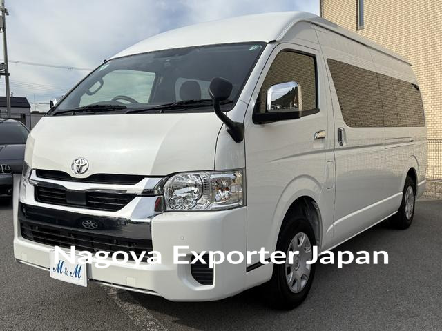 TOYOTA HIACE WAGON
