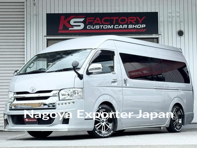 TOYOTA HIACE WAGON