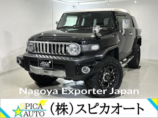 TOYOTA FJ CRUISER