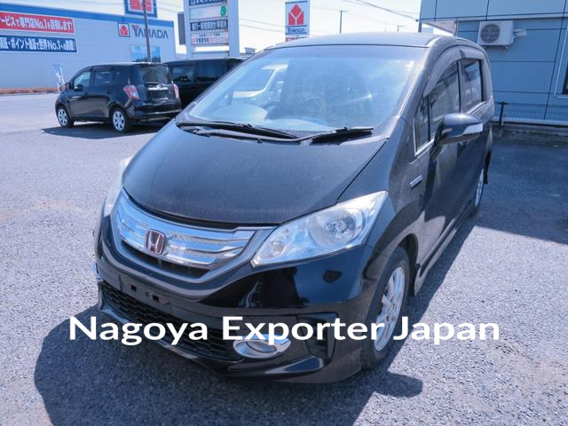 HONDA FREED HYBRID