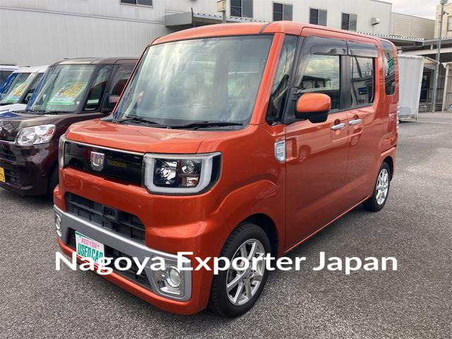 DAIHATSU WAKE