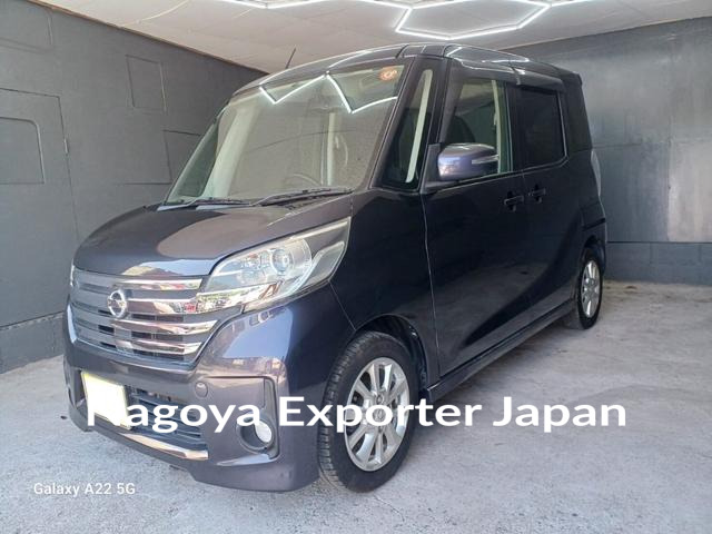 NISSAN DAYZ ROOX