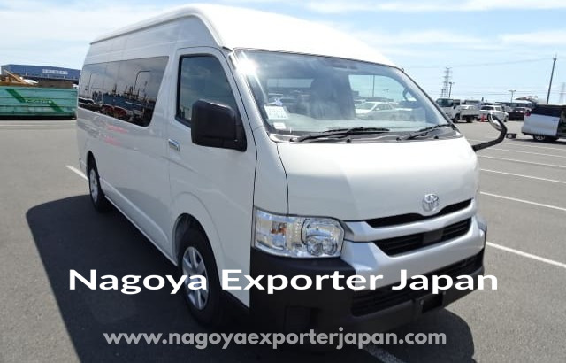 TOYOTA HIACE COMMUTER GL