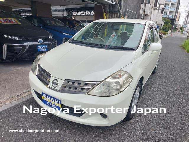 NISSAN TIIDA LATIO