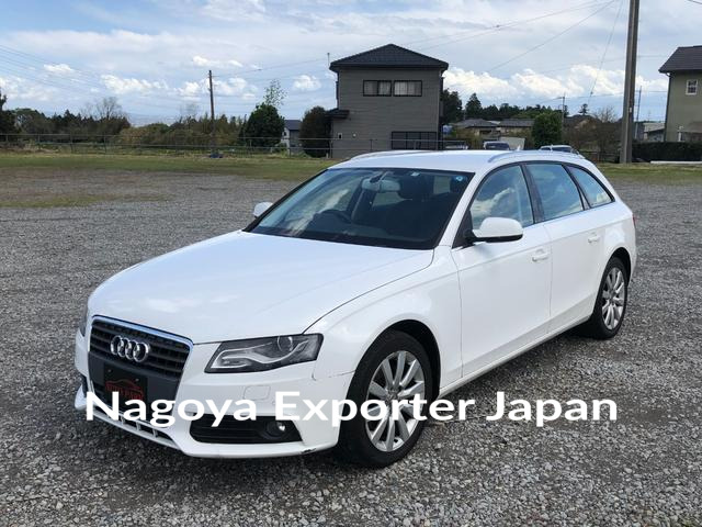 AUDI A4 AVANT