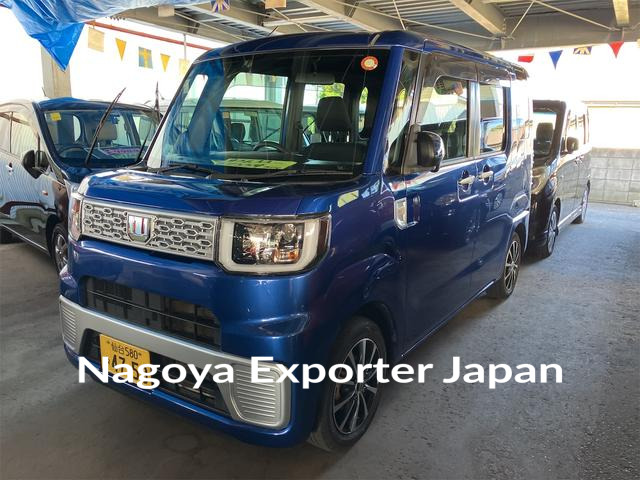 DAIHATSU WAKE