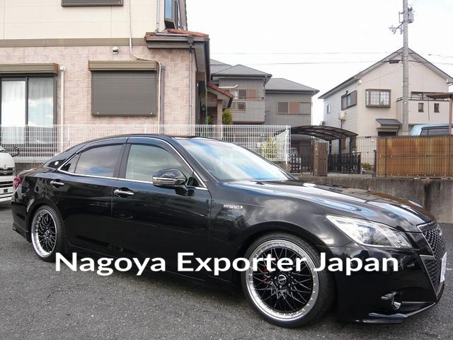 TOYOTA CROWN HYBRID