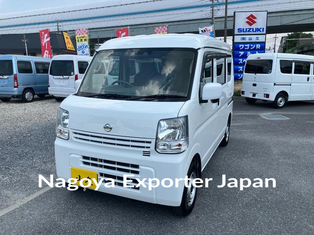 NISSAN NV100CLIPPER VAN