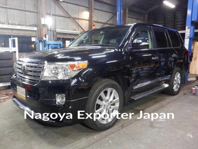 TOYOTA LAND CRUISER