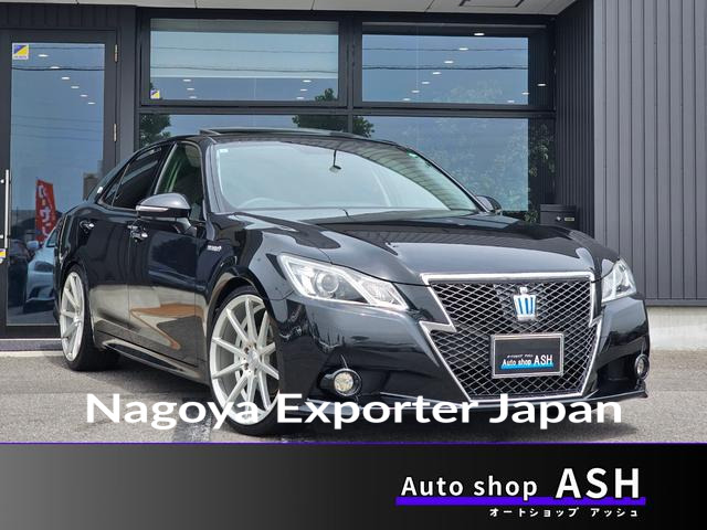TOYOTA CROWN HYBRID