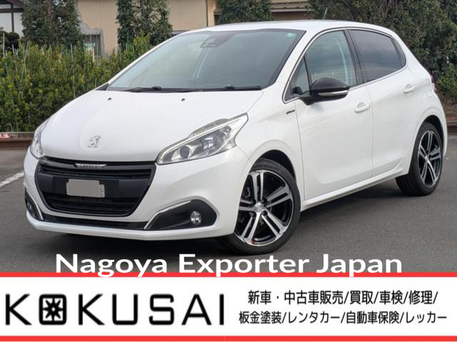 PEUGEOT 208