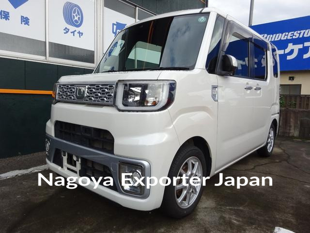DAIHATSU WAKE