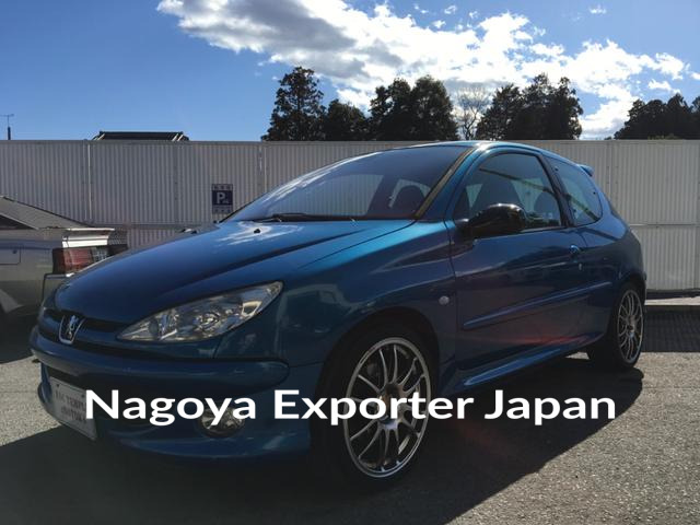 PEUGEOT 206