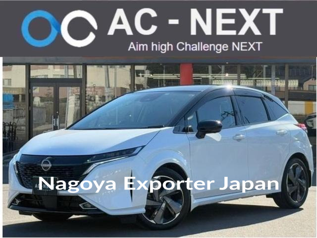 NISSAN AURA