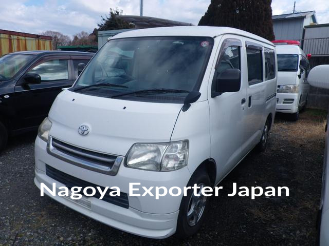 TOYOTA LITEACE VAN
