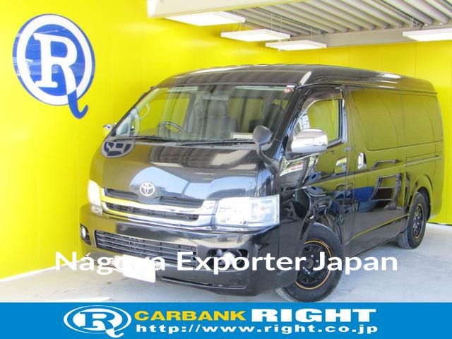 TOYOTA HIACE WAGON