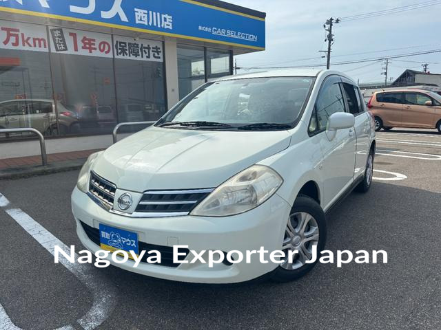 NISSAN TIIDA