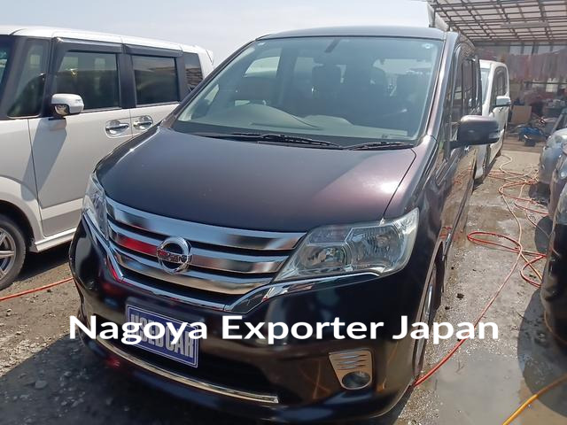 NISSAN SERENA