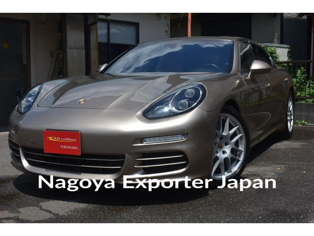 PORSCHE PANAMERA