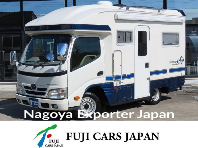 TOYOTA CAMROAD