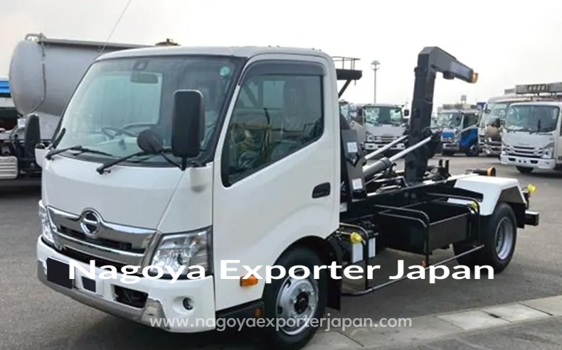 Hino Dutro Automatic 4.0L Arm Roll 4.2 Ton