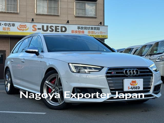 AUDI S4 AVANT