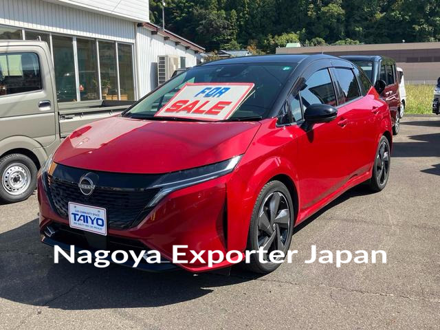 NISSAN AURA