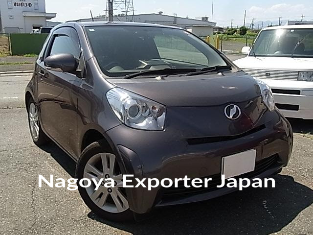 TOYOTA IQ