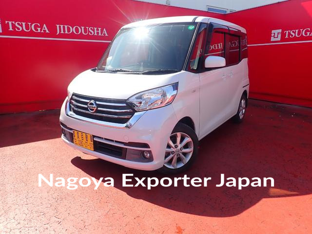 NISSAN DAYZ ROOX