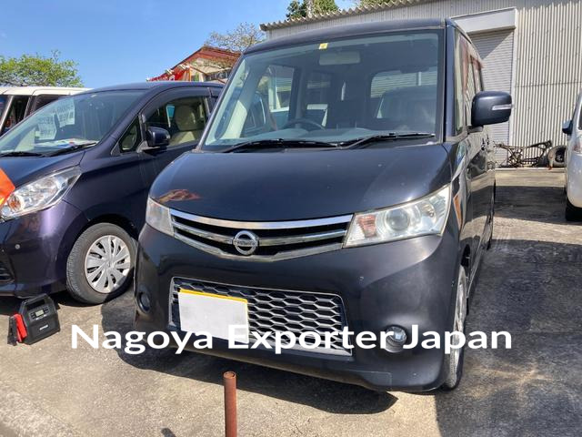 NISSAN ROOX
