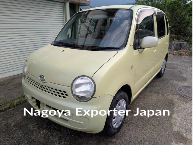 DAIHATSU MOVE LATTE