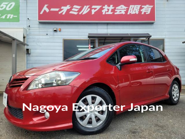 TOYOTA AURIS