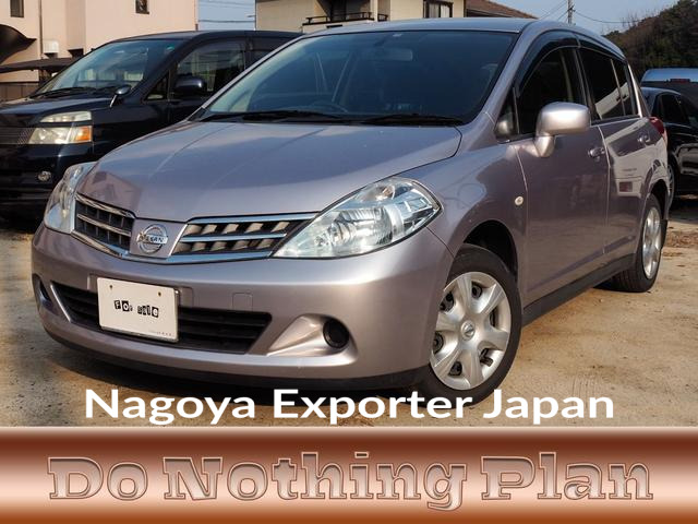 NISSAN TIIDA
