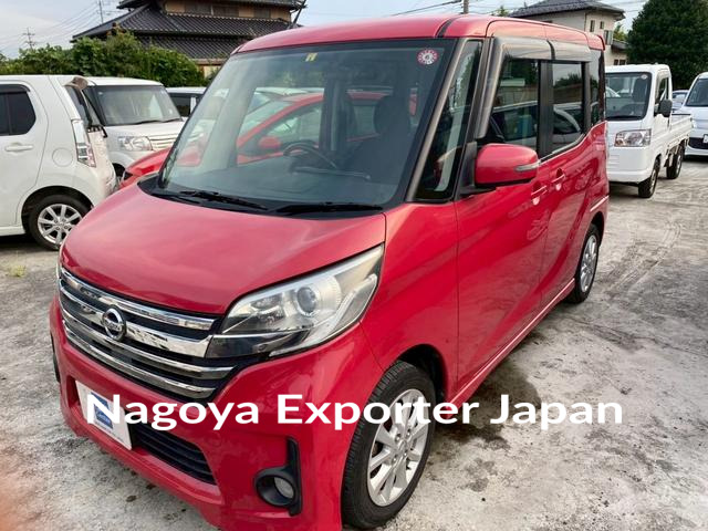 NISSAN DAYZ ROOX