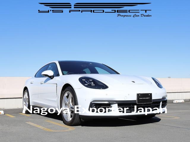 PORSCHE PANAMERA