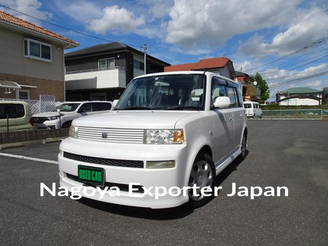 TOYOTA bB
