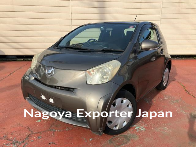 TOYOTA IQ
