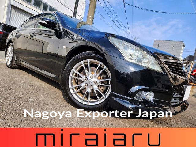NISSAN SKYLINE