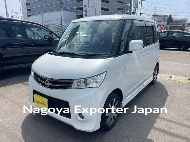 NISSAN ROOX