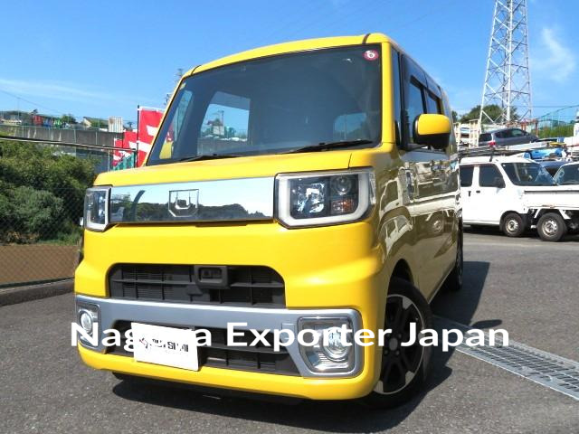DAIHATSU WAKE