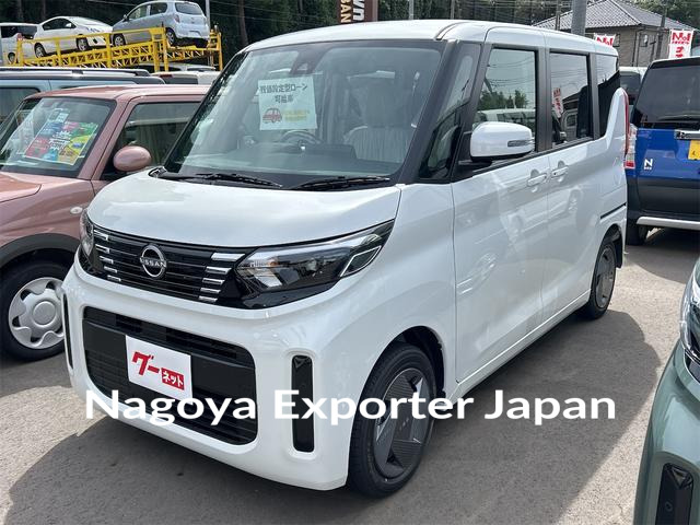 NISSAN ROOX