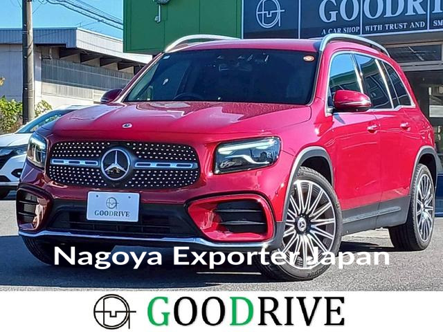 MERCEDES BENZ GLB
