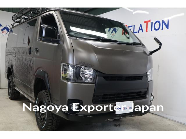 TOYOTA HIACE VAN