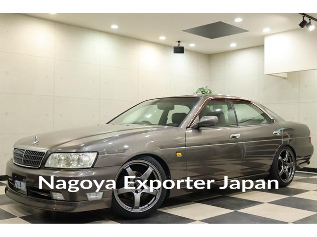 NISSAN LAUREL