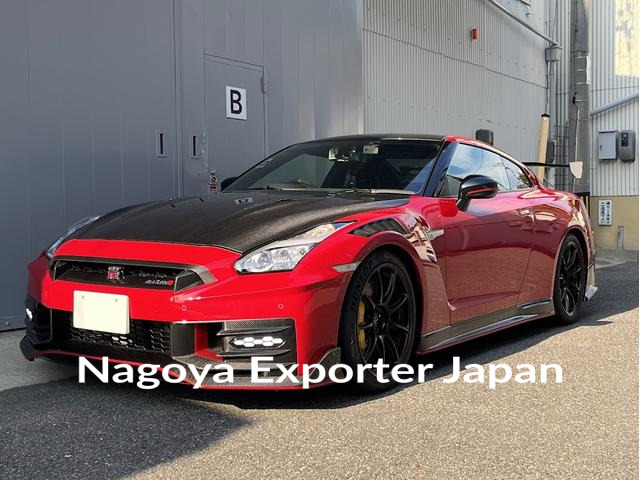 NISSAN GT-R