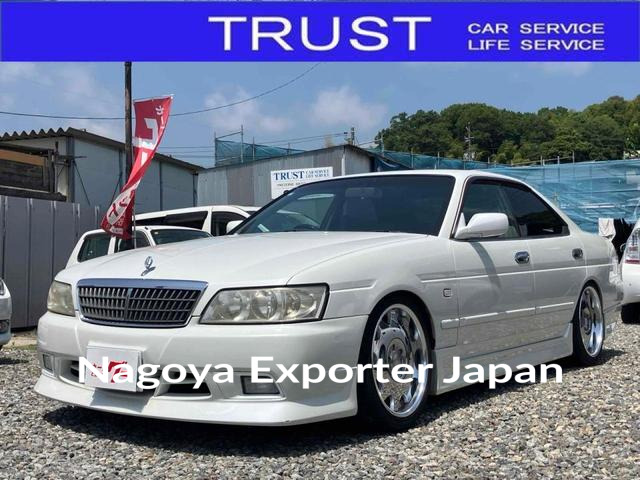 NISSAN LAUREL